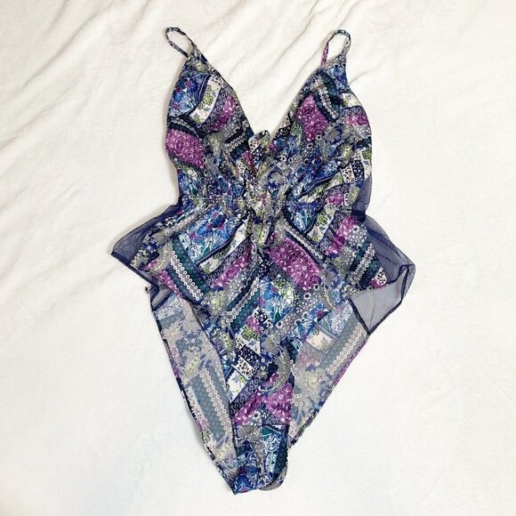 Victoria's Secret lightweight lacy slinky onepiece high rise adjustable lingerie - Picture 1 of 9